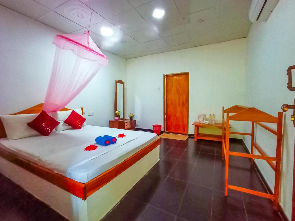 Sun Flower Homestay Sigiriya Exterior photo